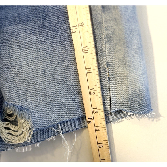 We The Free/Free People Size 26 Denim Shorts Loose Cannon Button Fly NWT - Picture 4 of 10